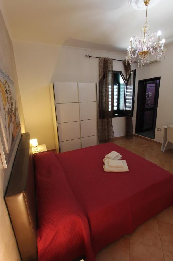 פורטו צ'זראו Villa Raggio Di Sole Parcheggio Privato מראה חיצוני תמונה